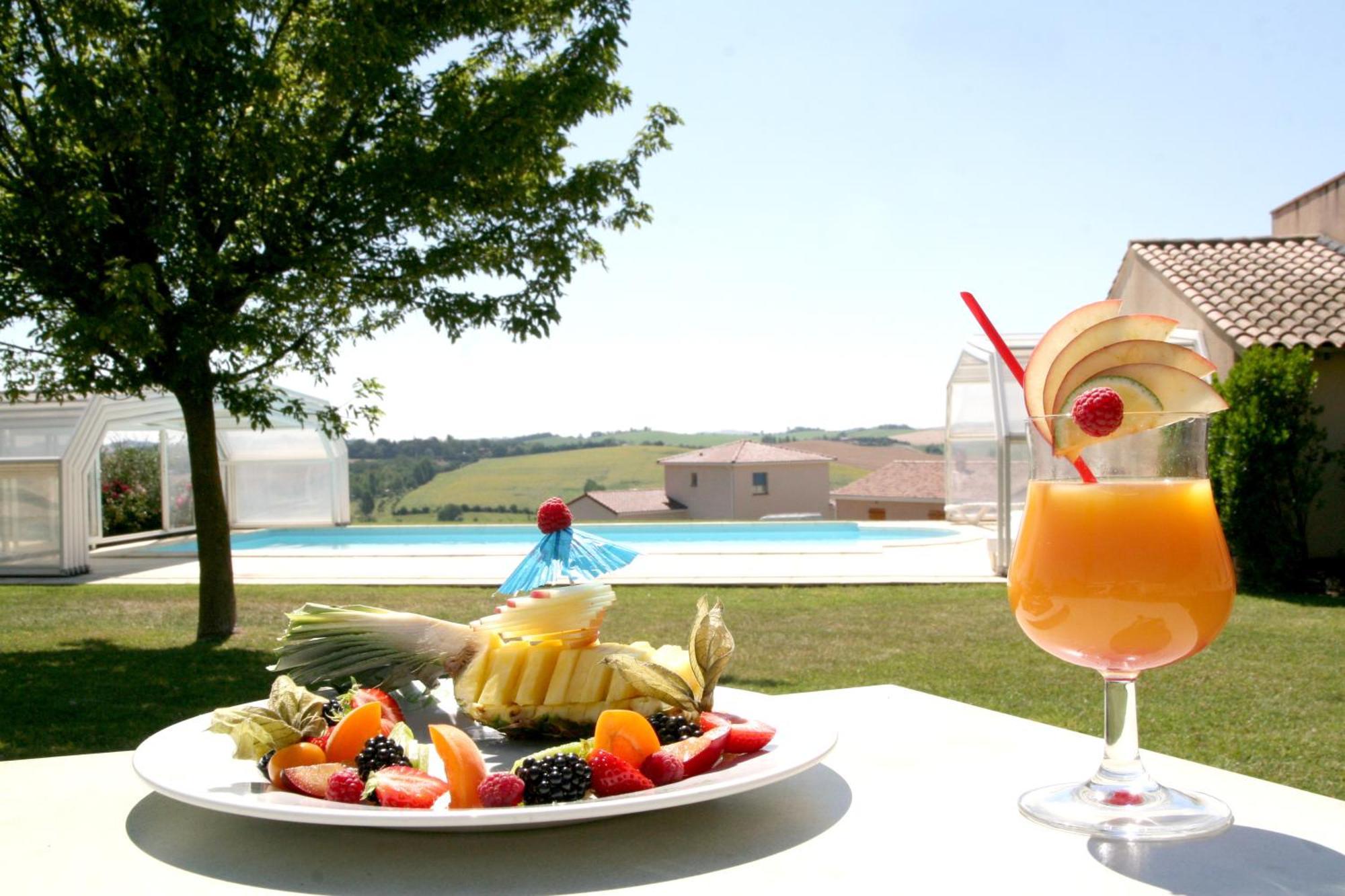 Logis Hotel - Auberge Du Pastel - Hotel 3 Etoiles Et Restaurant Nailloux Buitenkant foto